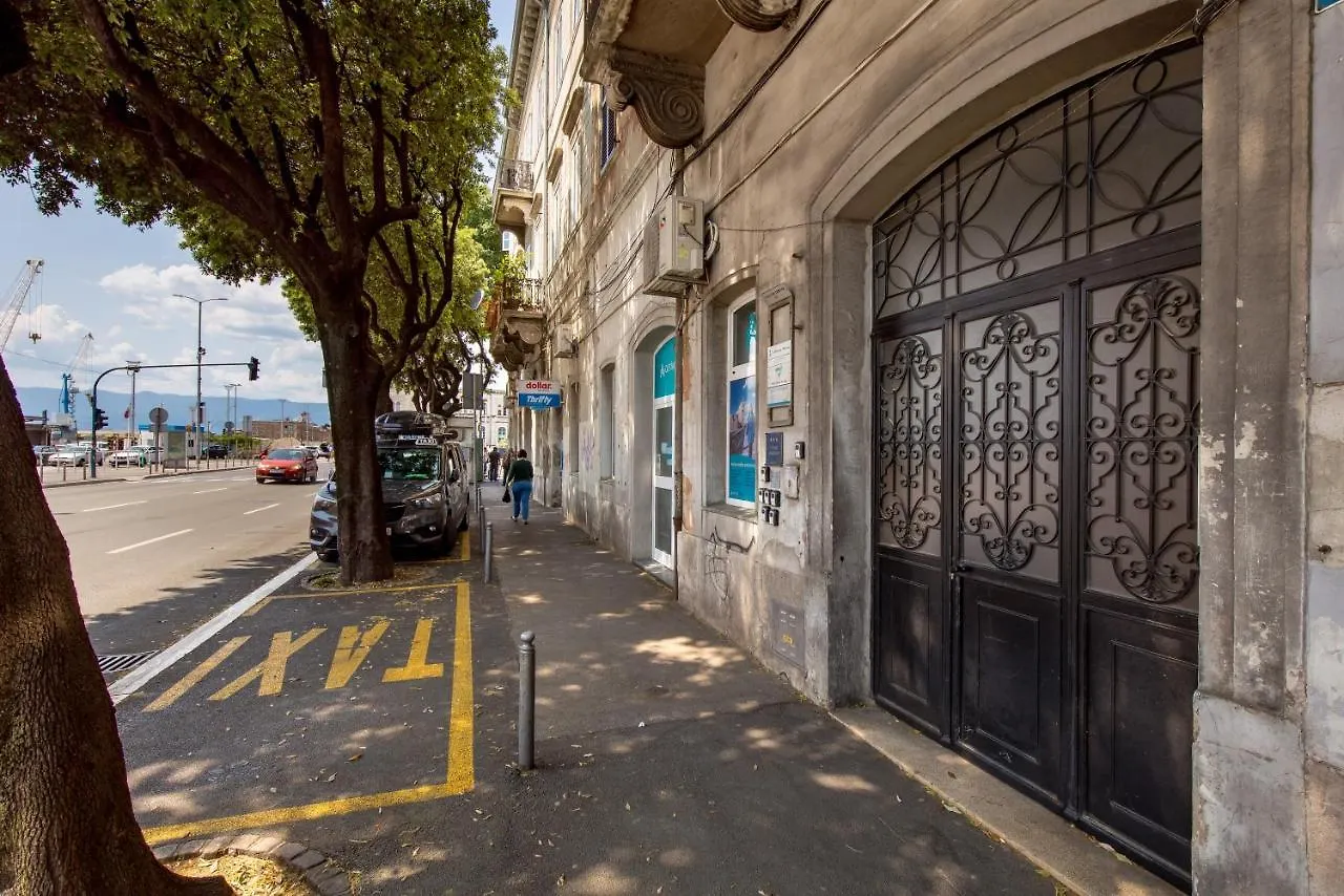 Daire Apartman Letema Rijeka