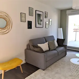  Appartement Magnifique Neuf Au Centre D'istres France